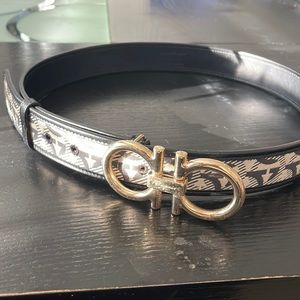 Ladies Ferragamo Belt